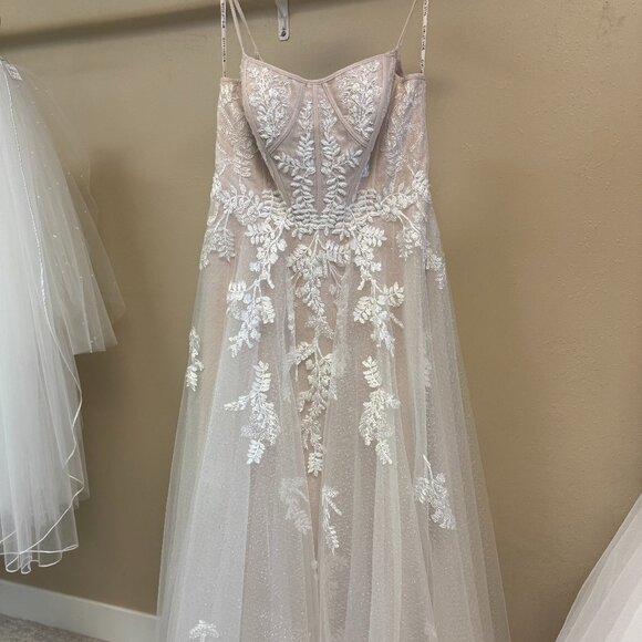 Maggie Sottero Wedding Gown Starling Size 18 - Picture 4 of 5